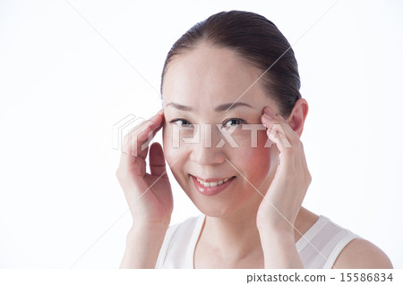 中級美女 15586834