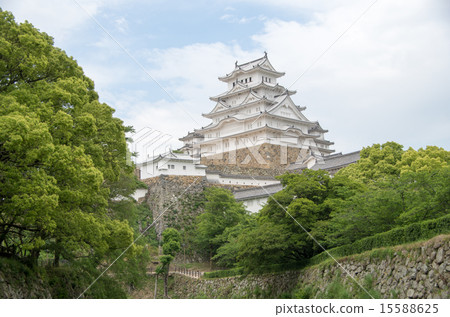 一座城堡 15588625