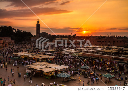 Jamaa el Fna, Marrakesh, Morocco. 15588647