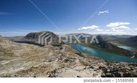 Besseggen Ridge in Jotunheimen National Park Besseggen Ridge in Jotunheimen National Park 15589568