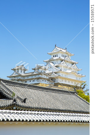 Himeji castle after restoration Himeji castle after restoration 15589571