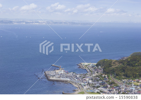 Tokyo Bay and Miura Peninsula on the opposite bank 15590838