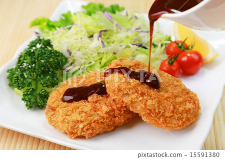 炸肉餅 炸肉餅 15591380