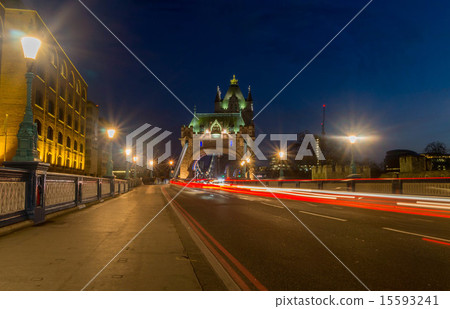 塔橋2 15593241