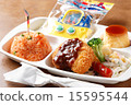 Children's lunch 15595544
