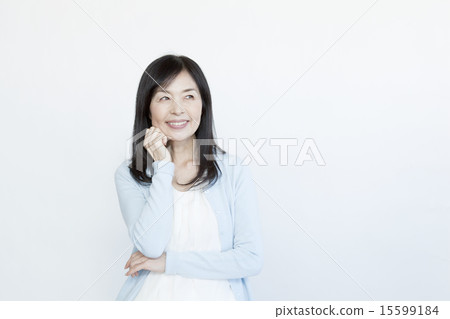 Female in her 50 15599184