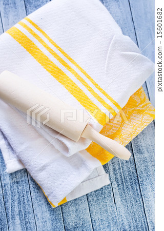 roling on kitchen towel roling on kitchen towel 15601682
