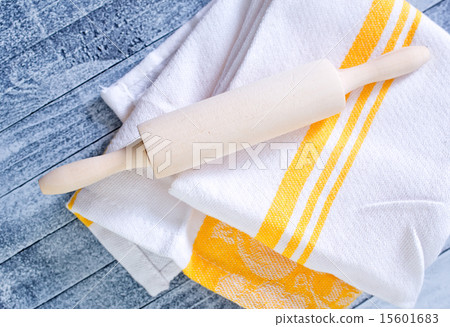 roling on kitchen towel roling on kitchen towel 15601683