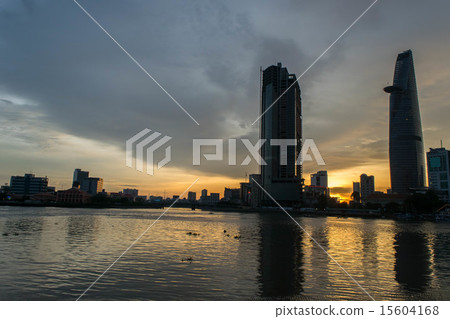 胡志明在晚上 胡志明在晚上 15604168