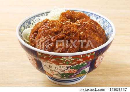 Tomato sauce cutlet on rice 15605567