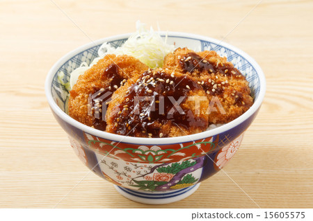 Tomato sauce cutlet on rice 15605575