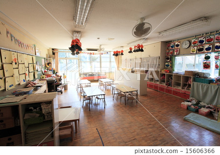 Nursery school 15606366