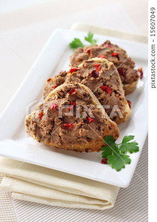 Liver pate with paprika on slices of bread Liver pate with paprika on slices of bread 15607049