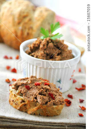 Liver pate with paprika with slices of bread Liver pate with paprika with slices of bread 15607059