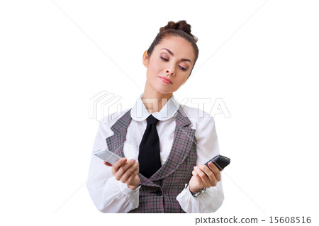 Compare the two mobile phones Compare the two mobile phones 15608516