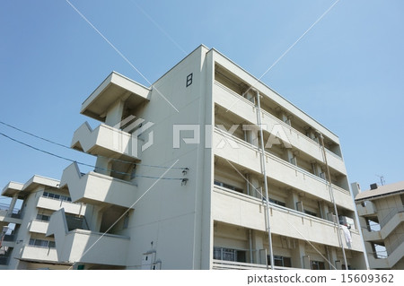 公寓大樓 15609362