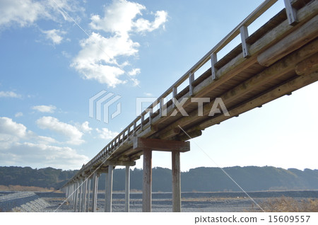 Horai Bridge 15609557