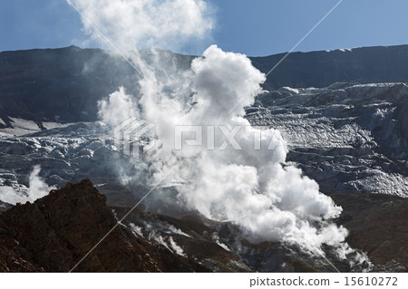 Fumarole in crater of active volcano of Kamchatka 15610272