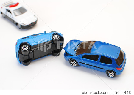 Minicar accident 1 15611448
