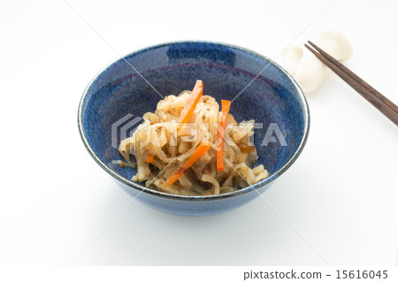 Drained radish (radish) 15616045