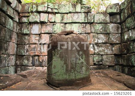 Prasat · Ringa (Kokee remains) 15623201