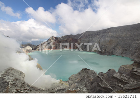 Crater Ijen Volcano 15623711