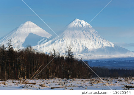 Klyuchevskoy Volcano, Kamen Volcano on Kamchatka 15625544