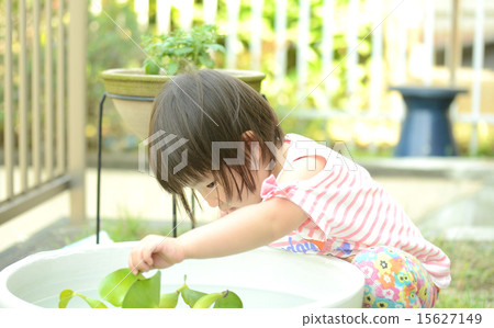 What is there? Curious infant 15627149