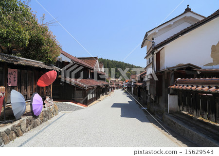 Takahashi-shi Okayama-shi "Fukiya" (Important Traditional Building Group Conservation Area) "Regional Center (Left) and Old Katayama House Residential (Livestock)" Takahashi-shi Okayama-shi "Fukiya" (Important Traditional Building Group Conservation Area) "Regional Center (Left) and Old Katayama House Residential (Livestock)" 15629543