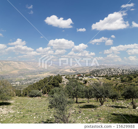 mountain landscape, Jordan, Middle East   15629988