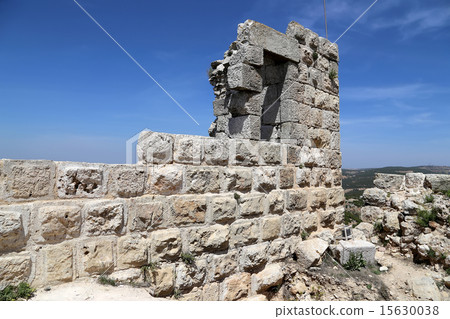 The ayyubid castle of Ajloun in northern Jordan The ayyubid castle of Ajloun in northern Jordan 15630038