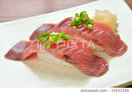 壽司（鰹魚/鰹魚）。 15632388