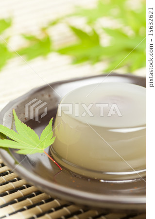 水藤和楓葉 水藤和楓葉 15632621