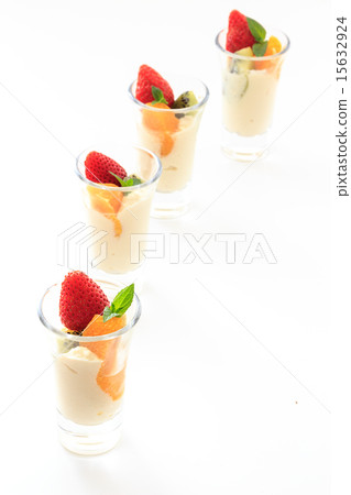 dessert dessert 15632924