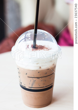 Iced mocha with milk micro foam Iced mocha with milk micro foam 15637540