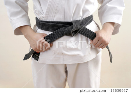 Black belt 15639927