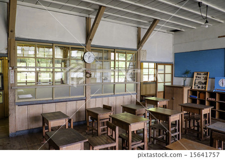 學校小學課堂 15641757