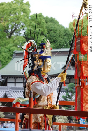 Many parts diving 15642235