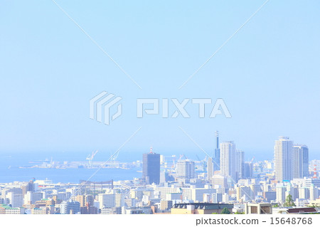 城市景觀（建築群和藍天） 15648768