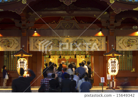 Kanda Megami at night, worshipers Kanda Megami at night, worshipers 15649342