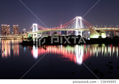 Night view of Rainbow Bridge 15649995