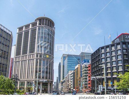 Central street and office building group of Nihonbashi Muromachi (Chuo Ward, Tokyo) 15655250
