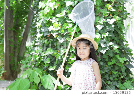 Girl taking insects 15659125