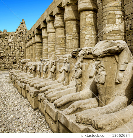 Ancient ruins of Karnak 15662684