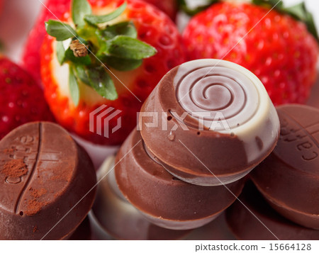 Chocolate and Strawberry 15664128