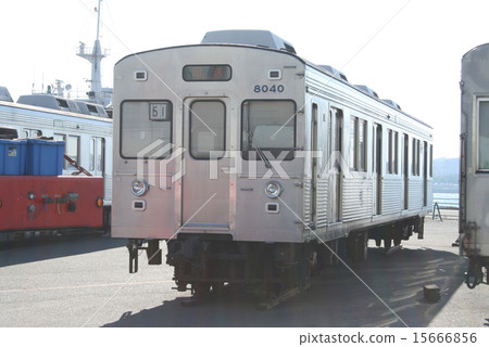Tokyu Toyoko Line 8000 series sold to Jakarta Tokyu Toyoko Line 8000 series sold to Jakarta 15666856