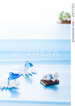 寒冷的成人暑假 15671321