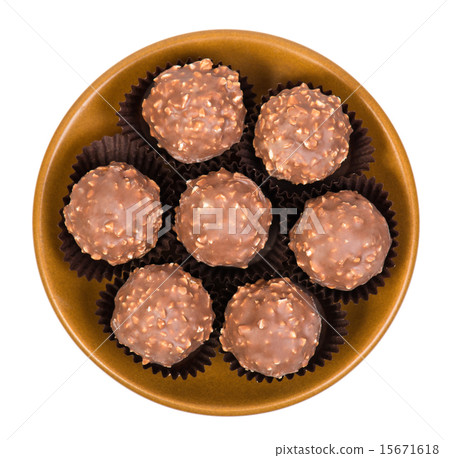 chocolate candy on plate isolated chocolate candy on plate isolated 15671618