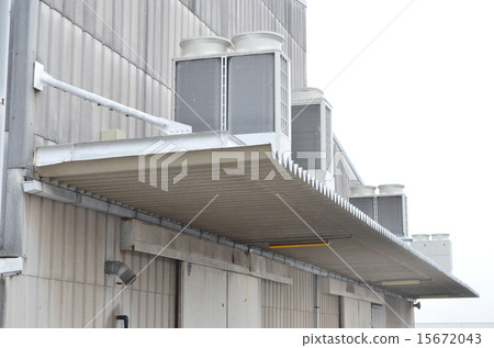 Eaves of the factory 15672043
