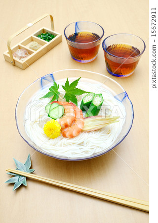 麺 15672911